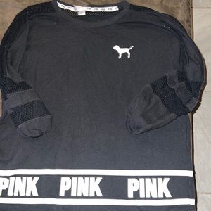 RARE PINK CREW NECK🖤